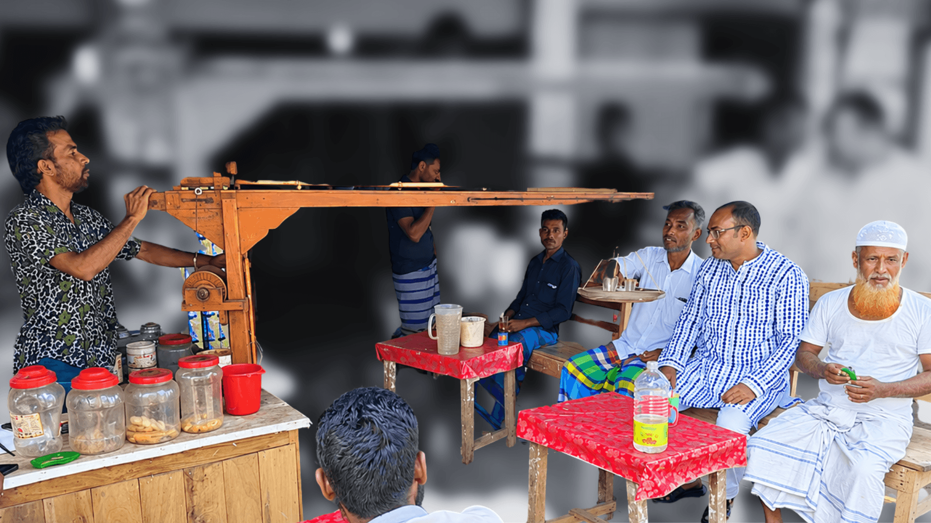 Tea Stall Owner Builds Homemade Crane to Serve Customers Without Leaving His Seat